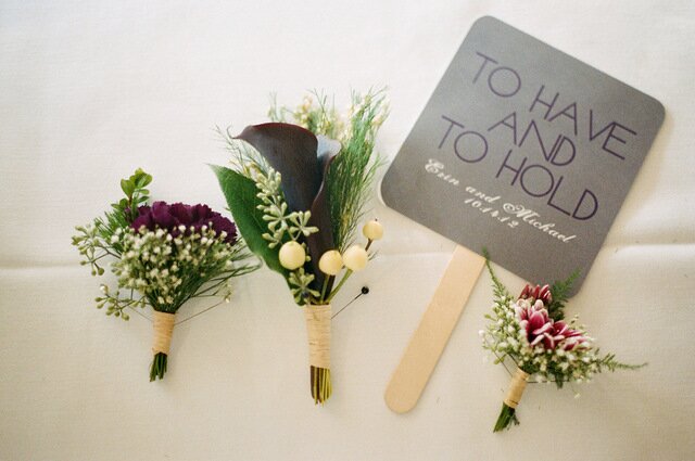 vintage Vegas wedding with gorgeous florals | Gaby J Photography