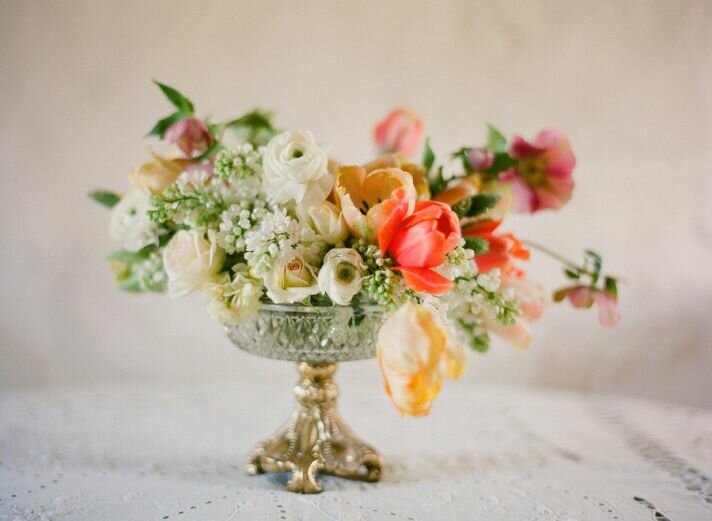 spring wedding centerpiece idea