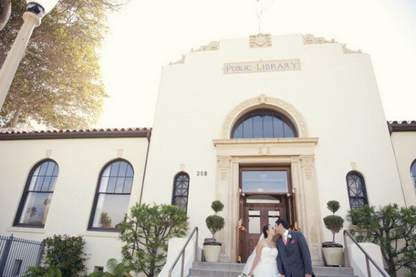 coral anthropologie-inspired wedding by sun and sparrow