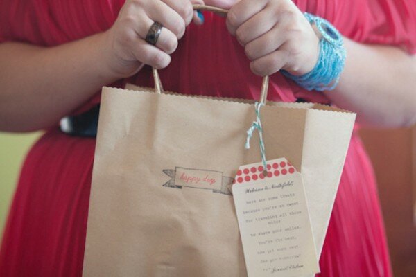 What to put in your wedding welcome bag