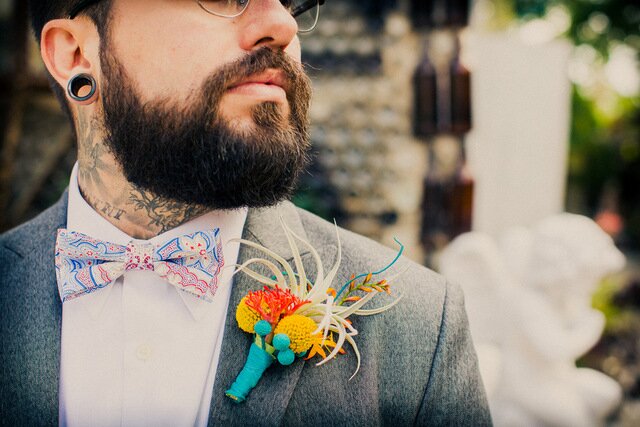 mexican folk art inspired vow renewal | Zoom Theory Photography on ohlovelyday.com