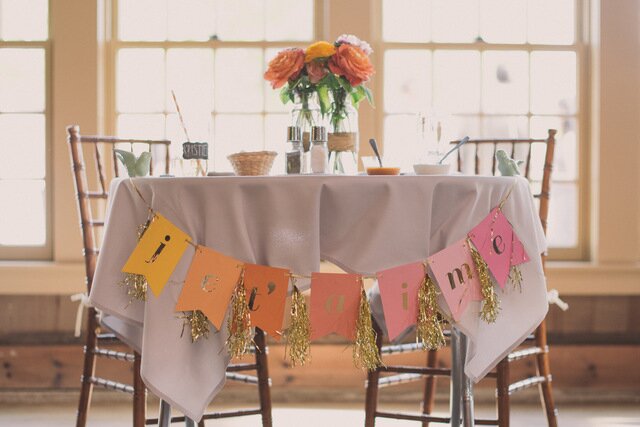 DIY Budget-friendly Barn Wedding | Love and Perry Photography