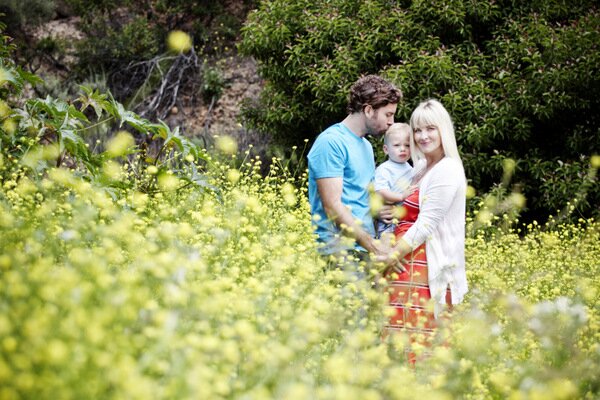 Spring Family Photoshoot | Oh Lovely Day | Photos by Jennifer Roper