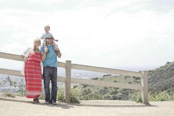 Spring Family Photoshoot | Oh Lovely Day | Photos by Jennifer Roper