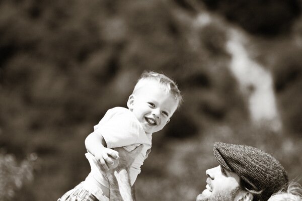Spring Family Photoshoot | Oh Lovely Day | Photos by Jennifer Roper